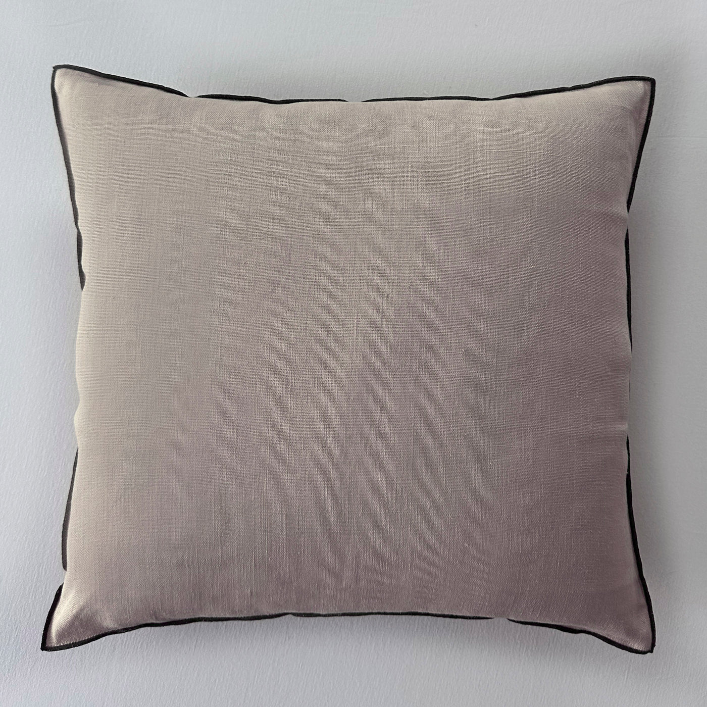 Tui Nutria Cushion